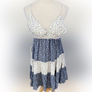 NEW Ron Jon Floral Dress (M)